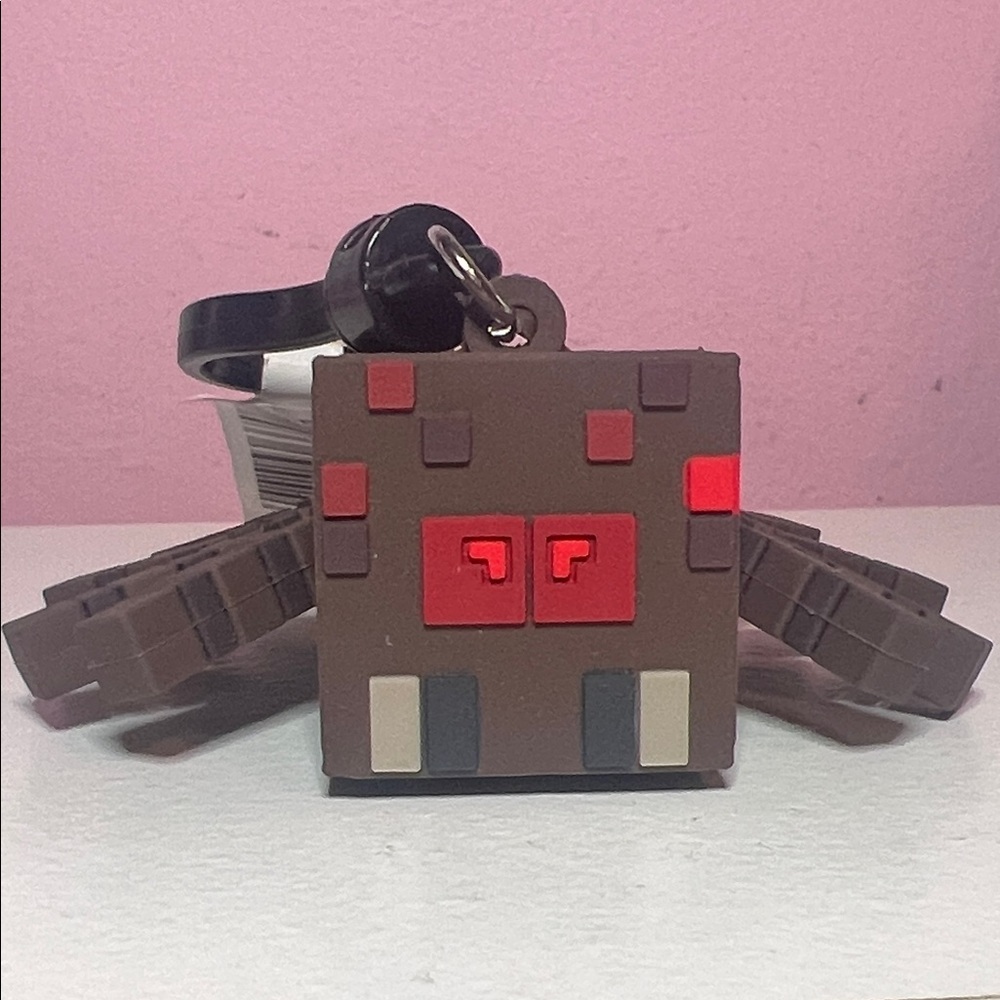 Minecraft Spider Keychain - Picture 8 of 8